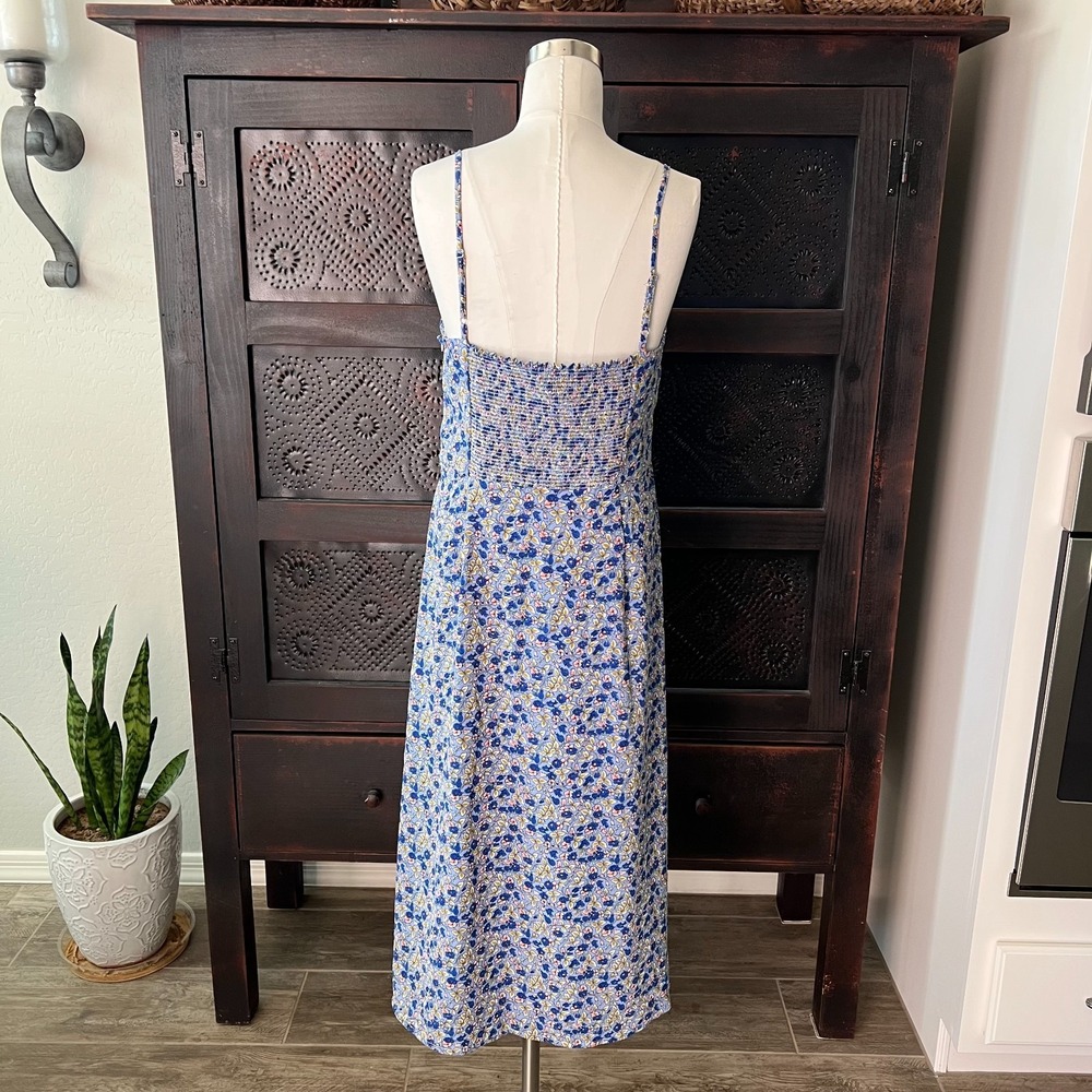 SHEIN Ditzy Floral Babydoll Sundress Women's Size M Side Zip Adjustable Straps - Picture 4 of 10
